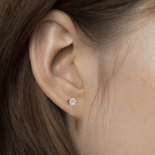 Load image into Gallery viewer, Marrakesh One Stud Diamond earrings
