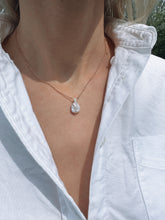 Load image into Gallery viewer, Keshi Pearl Diamond Necklace